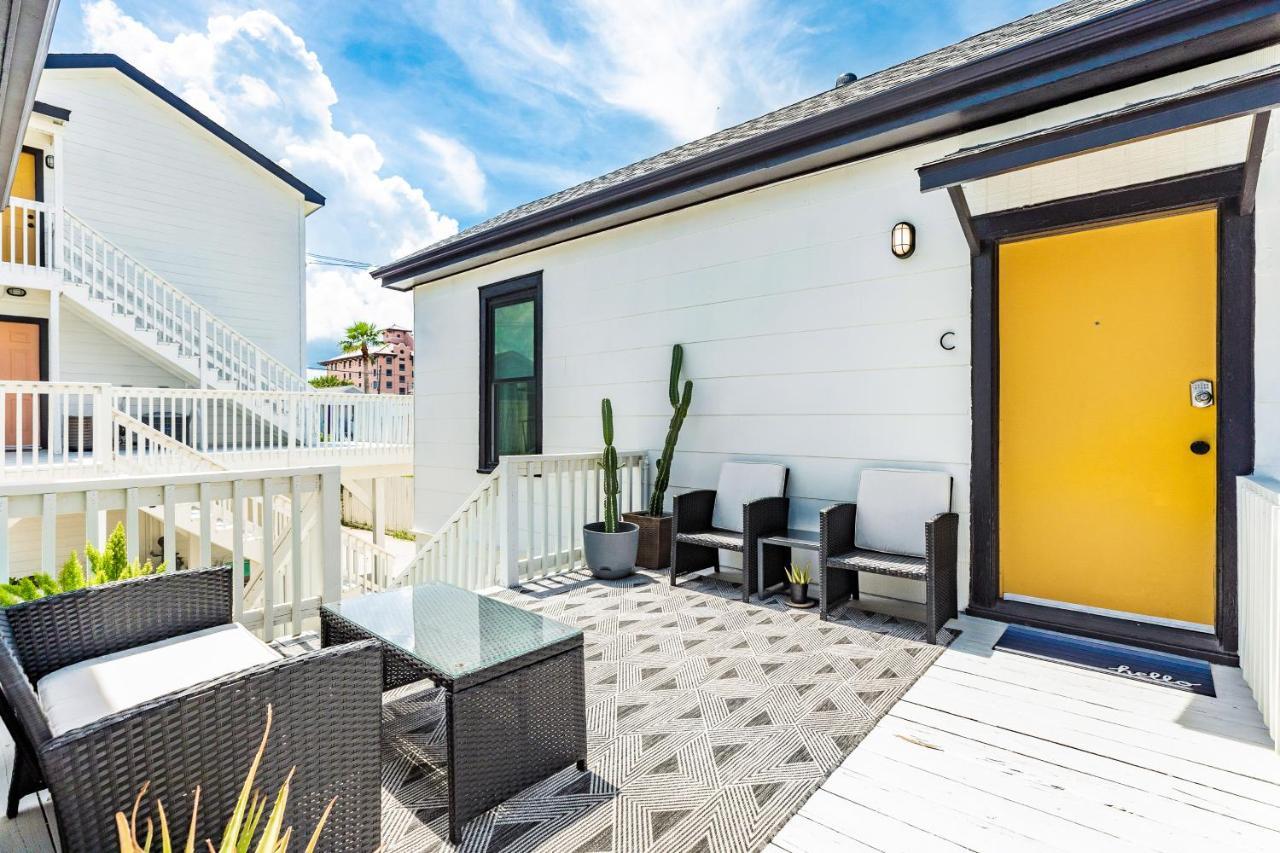 Soleil House - Unit C Villa Галвестън Екстериор снимка